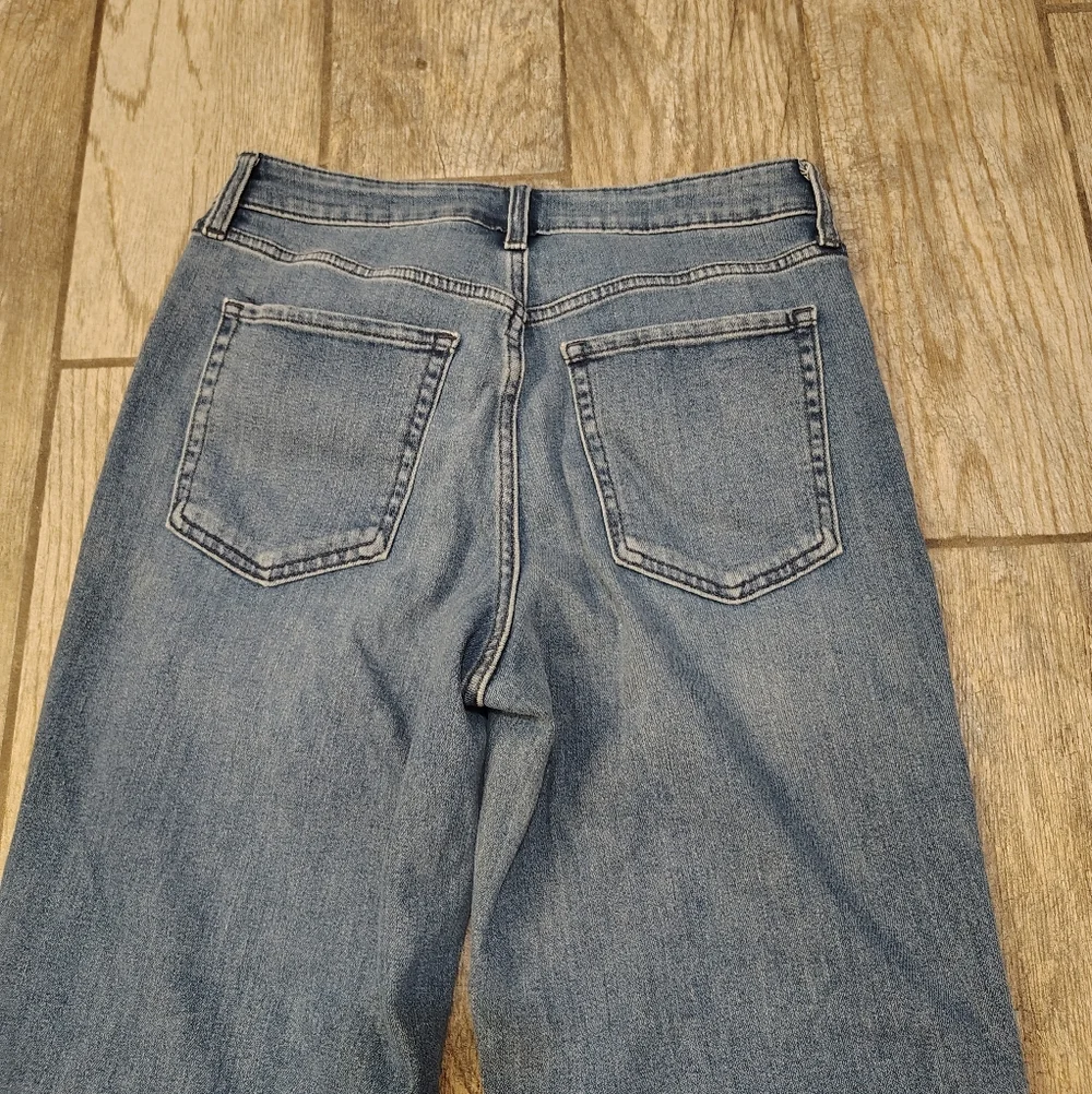 Old Navy Wow Loose Wide Leg High Rise Denim Jeans - Picture 10 of 11